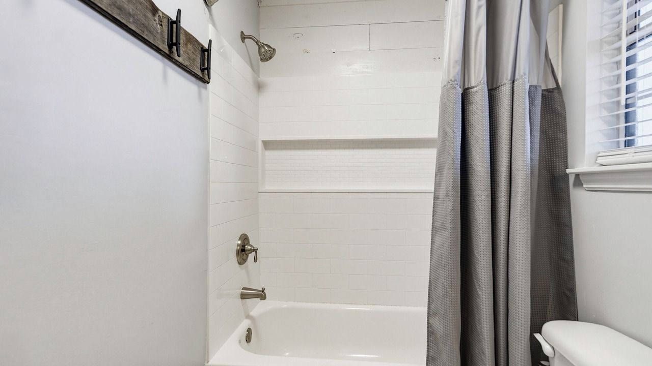 Photo of Bathroom in Beaufort