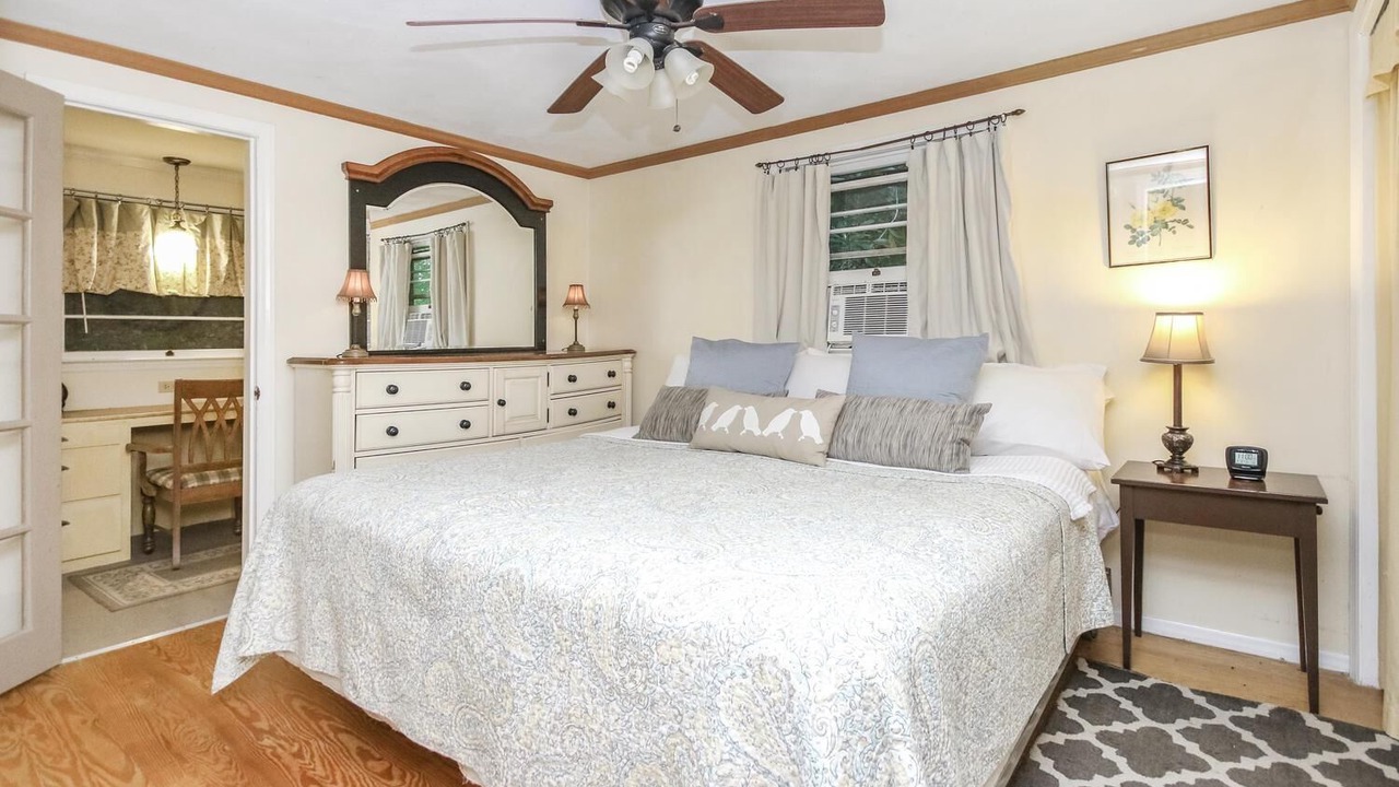 Photo of Bedroom in Penrose
