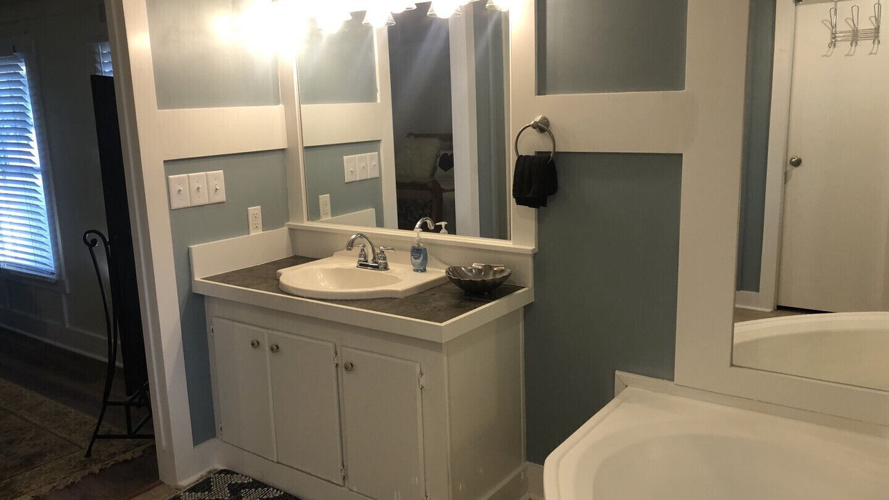 Photo of Bathroom in Burton