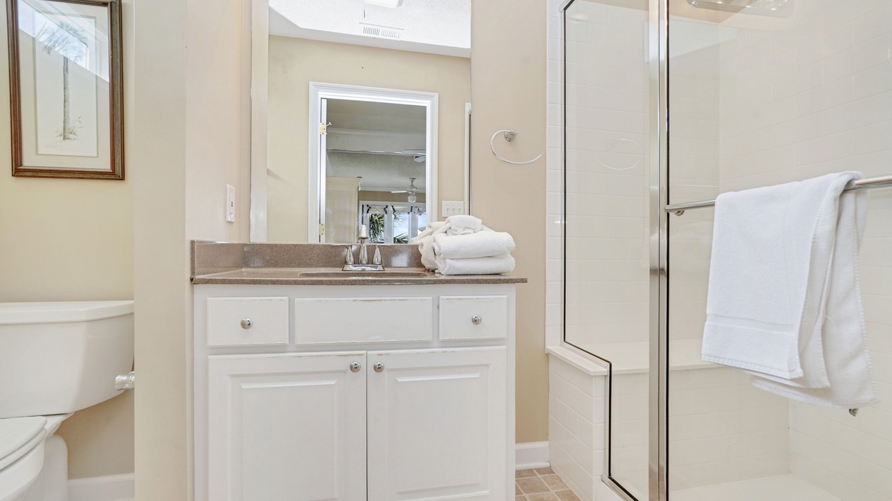 Photo of Bathroom in Inlet Harbour