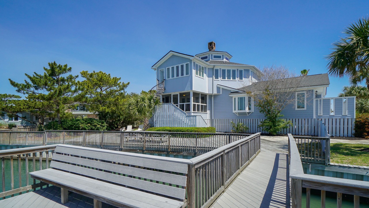 Photo of Outdoor in Inlet Harbour