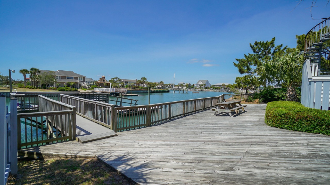 Photo of Outdoor in Inlet Harbour