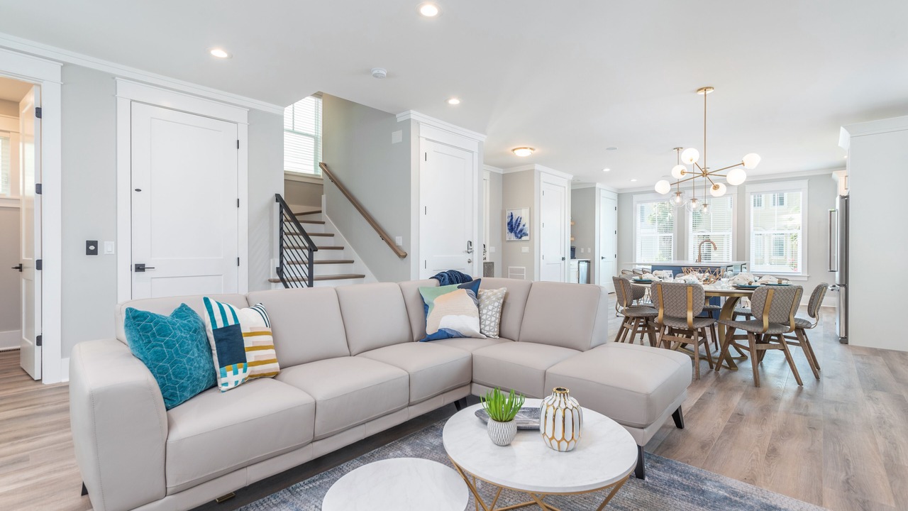 Photo of Livingroom in Folly Field