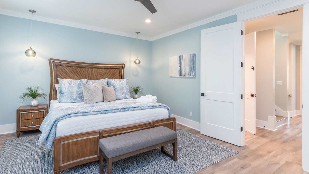 Photo of Bedroom in Folly Field