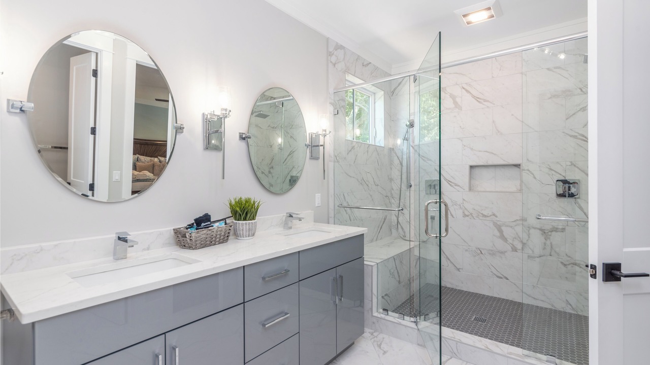 Photo of Bathroom in Folly Field