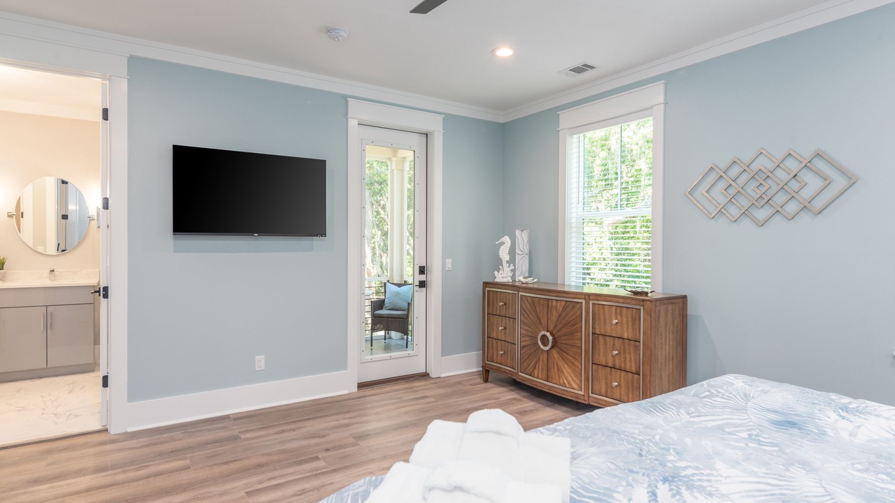 Photo of Bedroom in Folly Field