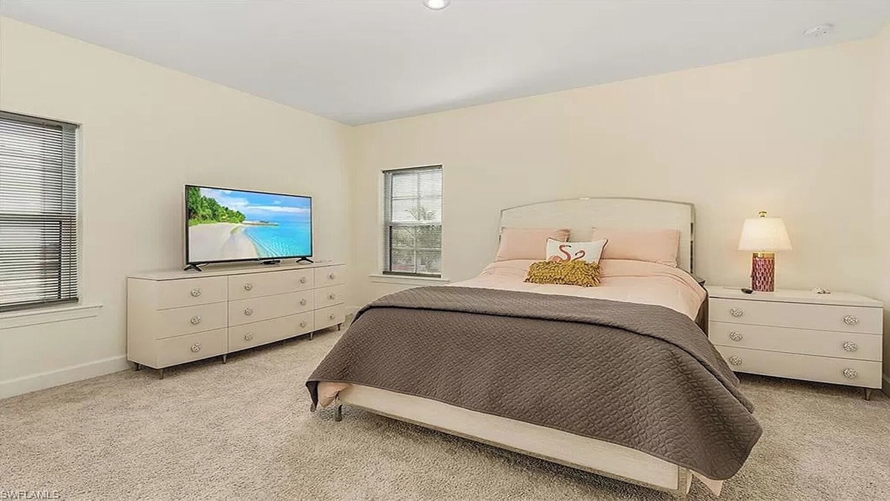 Photo of Bedroom in Naples