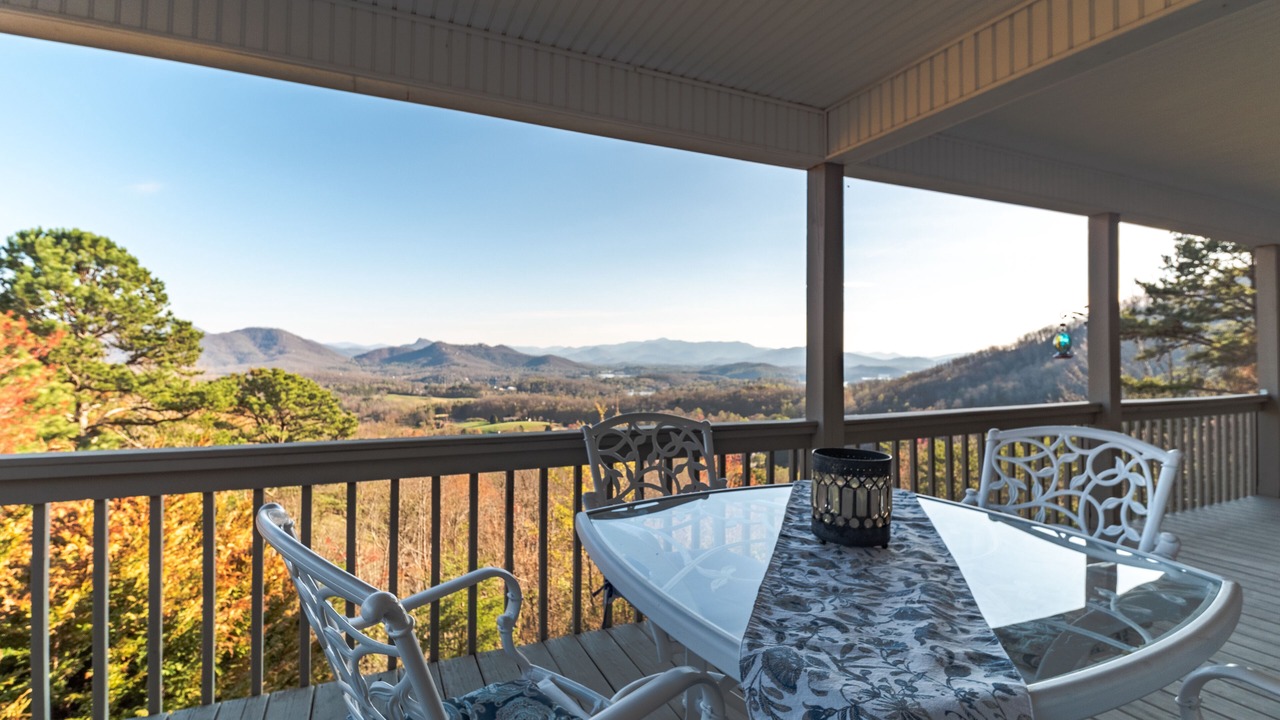Photo of Outdoor in Hayesville