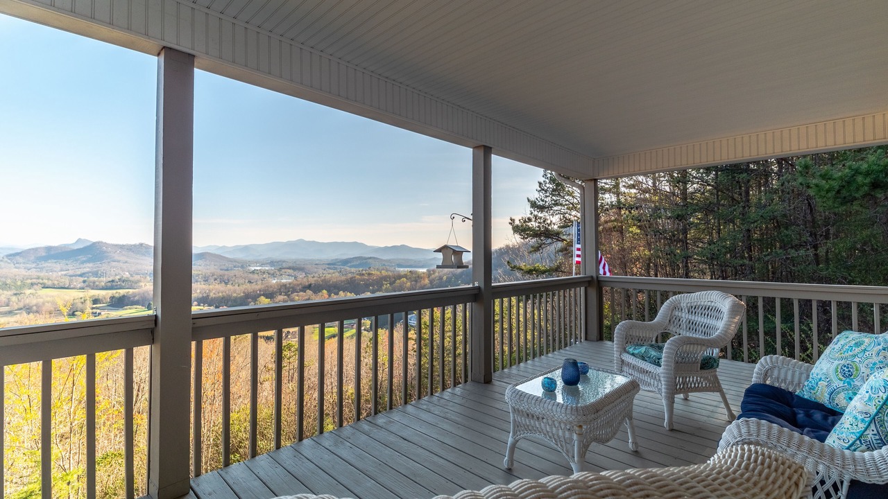 Photo of Outdoor in Hayesville