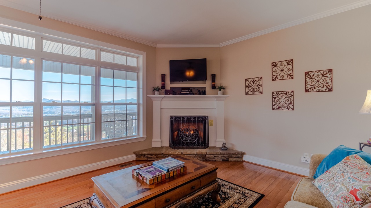 Photo of Livingroom in Hayesville