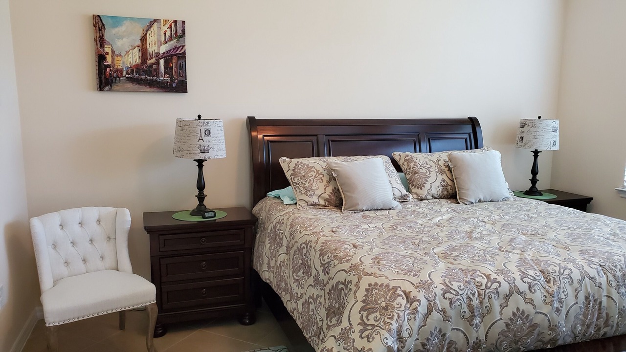 Photo of Bedroom in Laurel