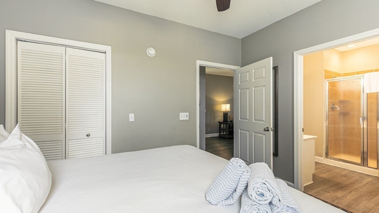 Photo of Bedroom in Ocean Ridge
