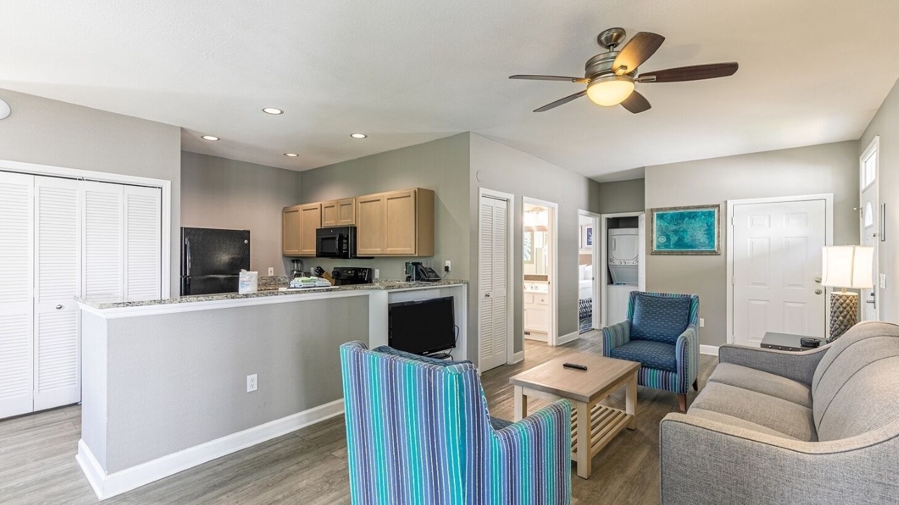 Photo of Livingroom in Ocean Ridge