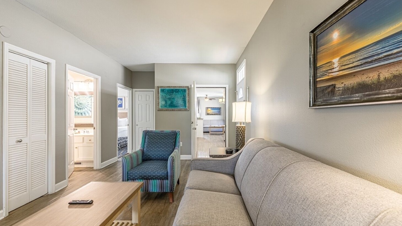 Photo of Livingroom in Ocean Ridge