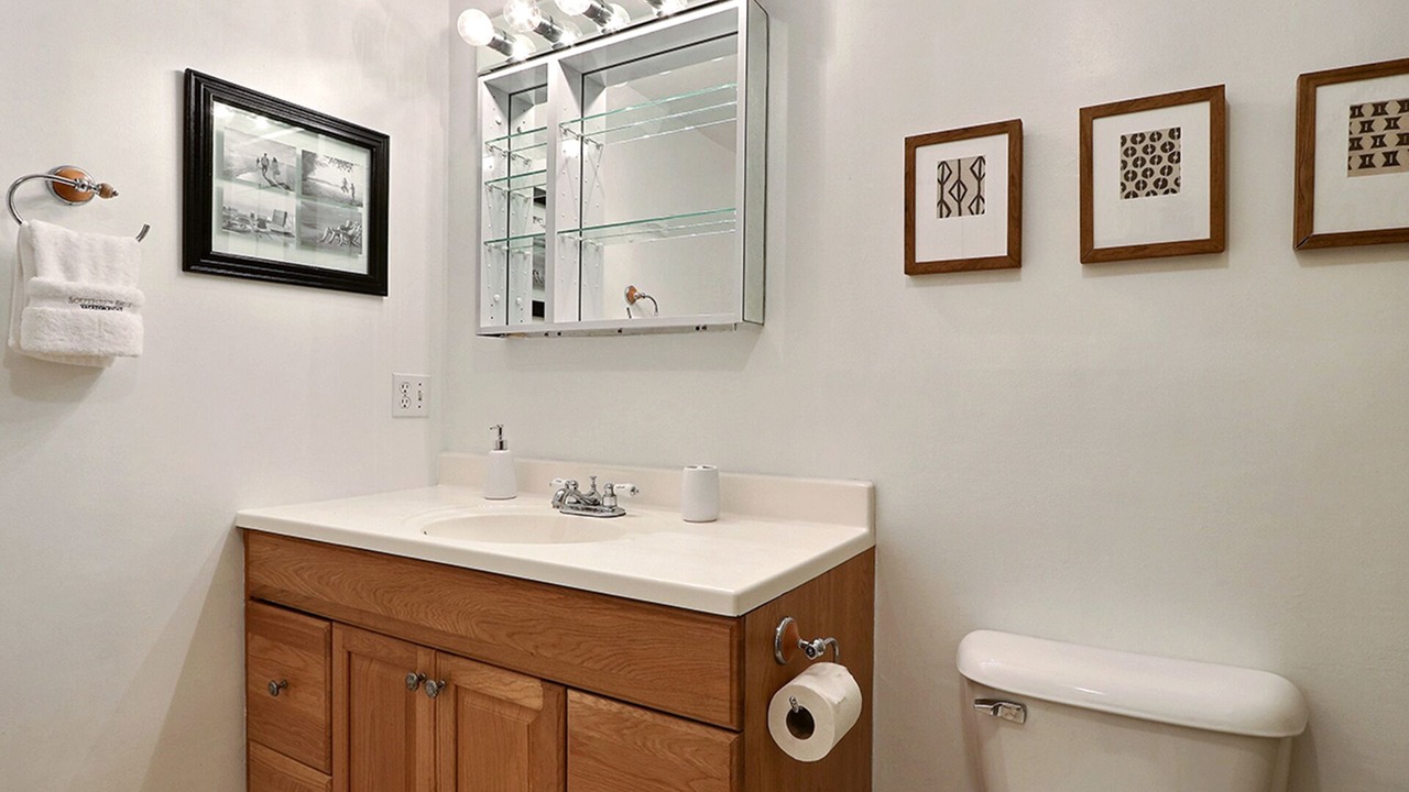 Photo of Bathroom in Savannah Victorian District