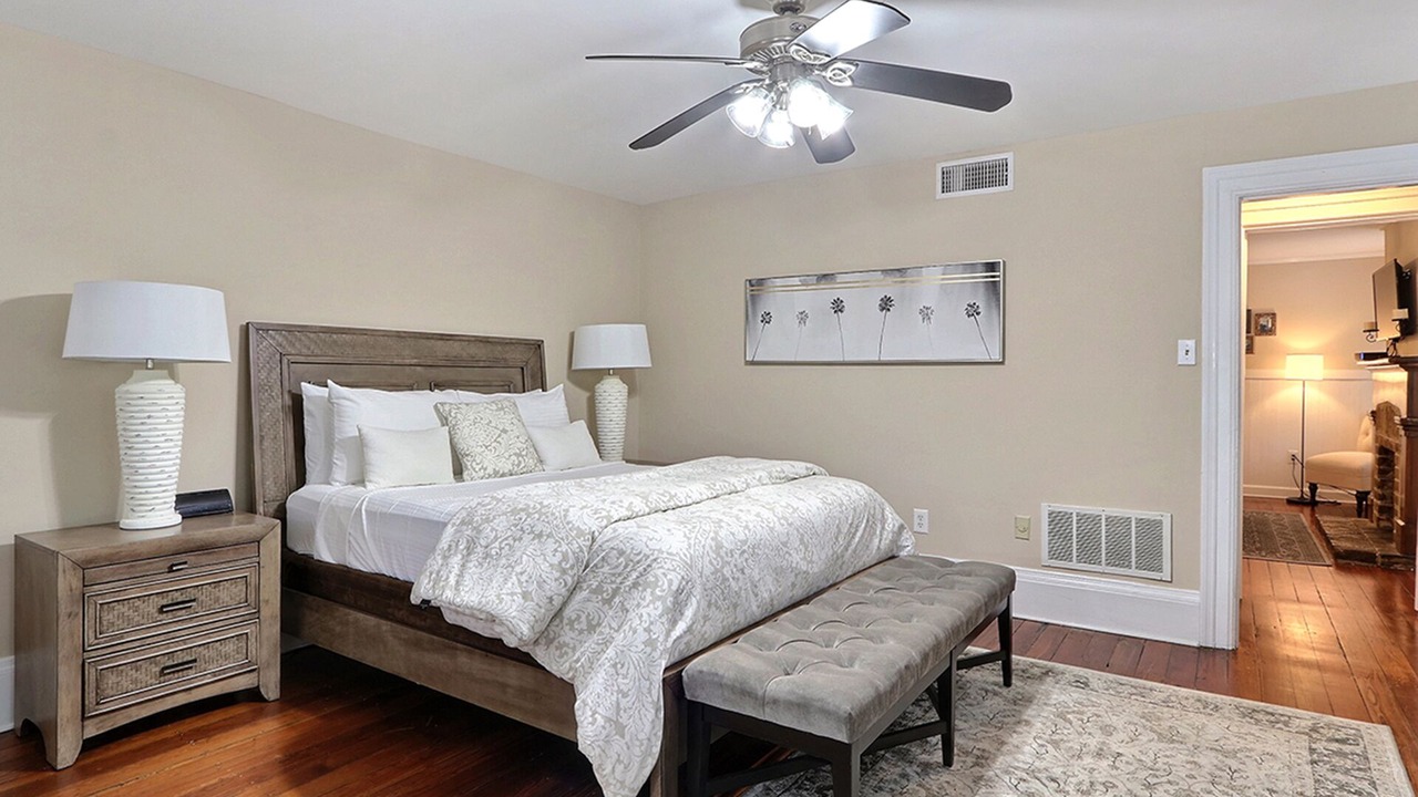 Photo of Bedroom in Savannah Victorian District