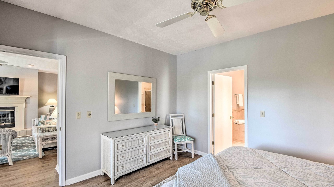 Photo of Bedroom in Salem