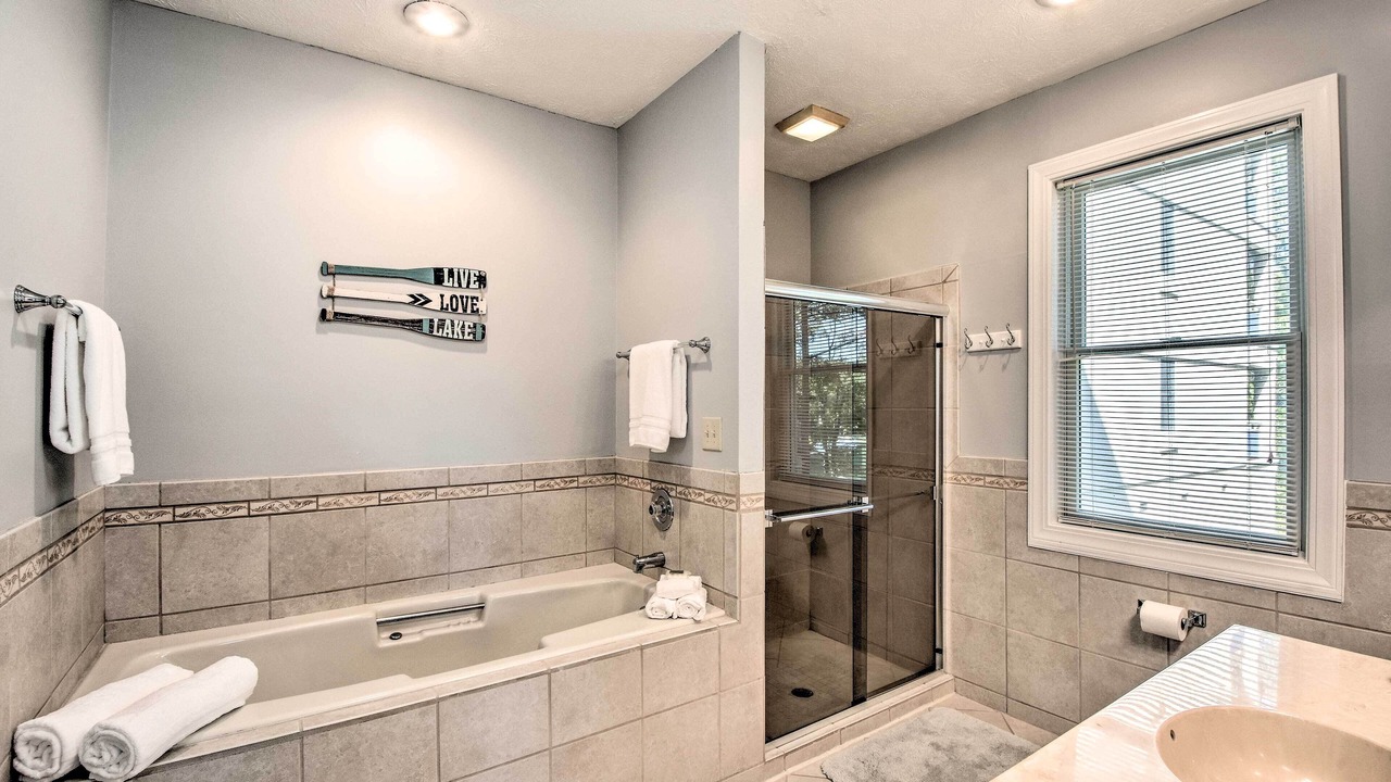 Photo of Bathroom in Salem
