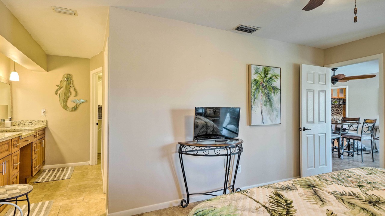 Photo of Bedroom in Lochmoor Waterway Estates