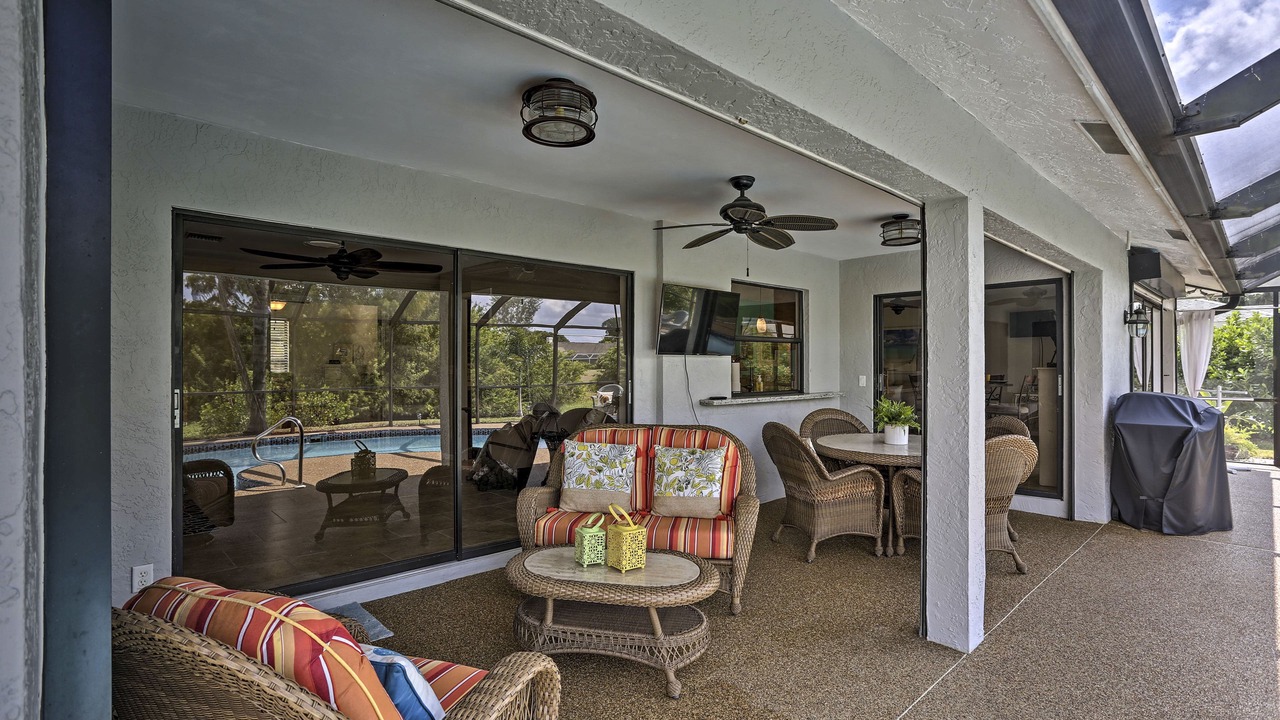 Photo of Outdoor in Lochmoor Waterway Estates
