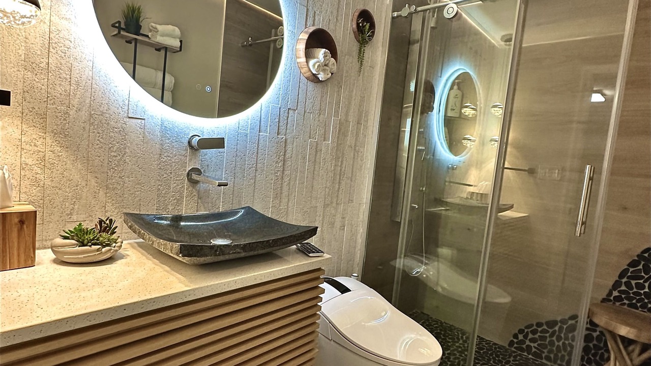 Photo of Bathroom in Temple Terrace