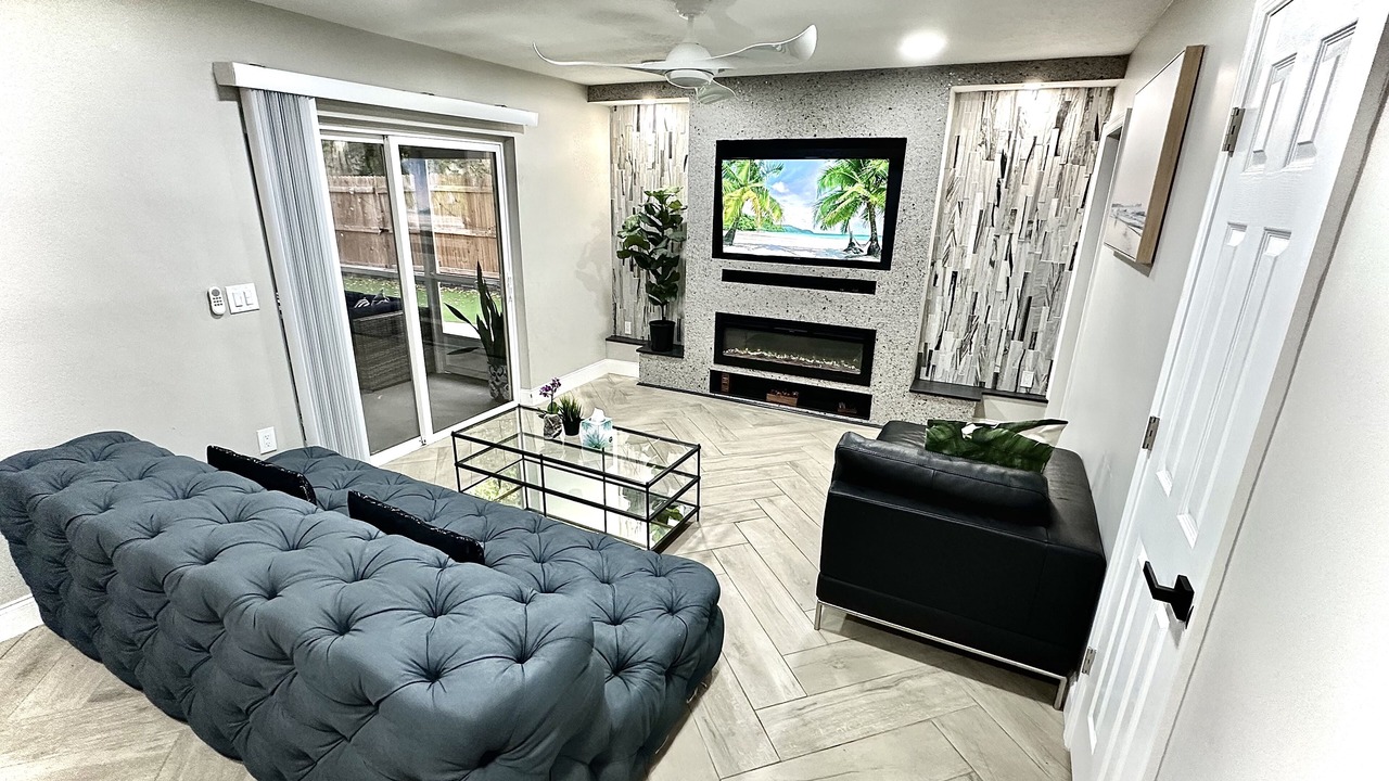 Photo of Livingroom in Temple Terrace