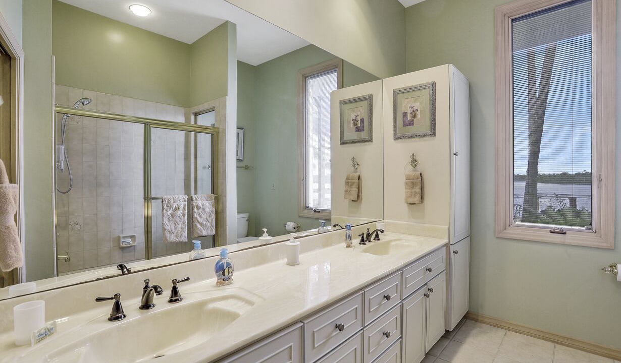 Photo of Bathroom in Marco Island