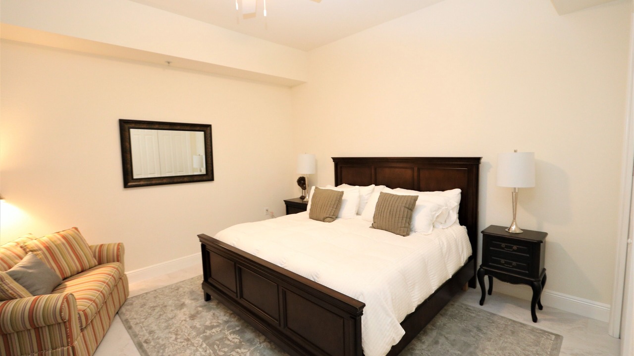 Photo of Bedroom in Naples