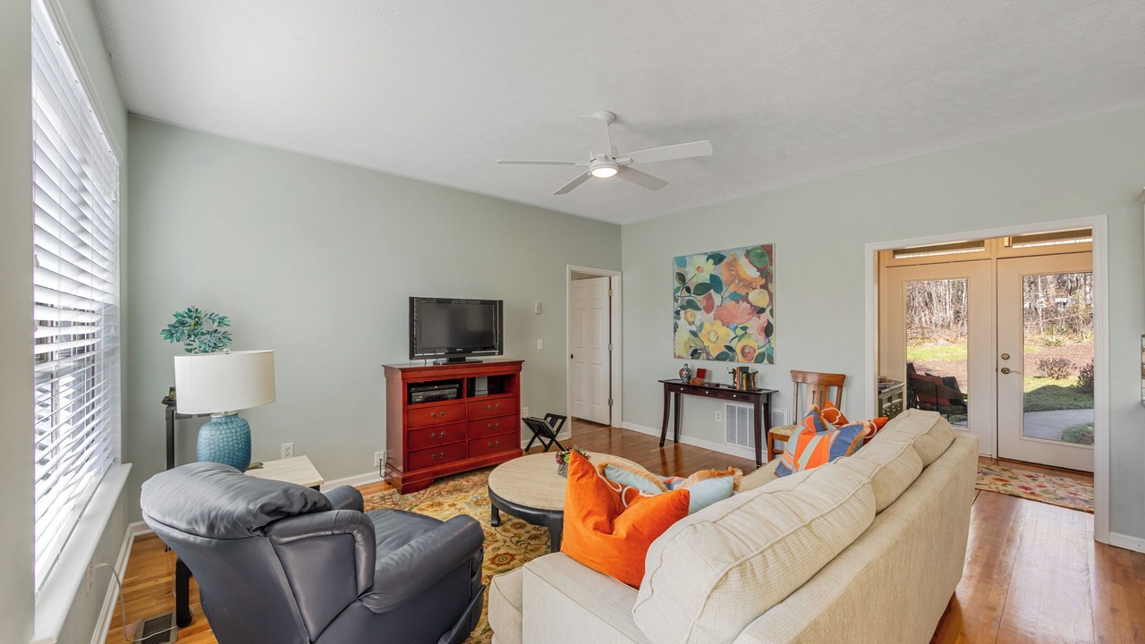 Photo of Livingroom in Aiken