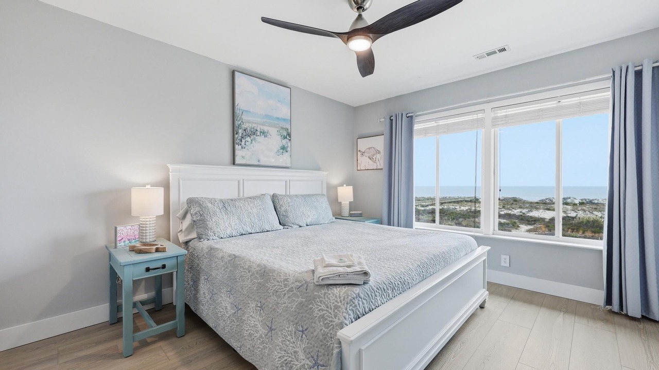 Photo of Bedroom in Oceanmarsh Subdivision