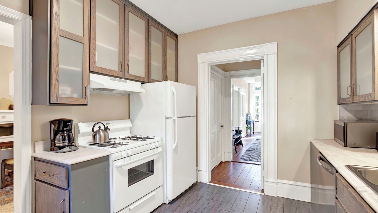 Photo of Kitchen in Historic District - North
