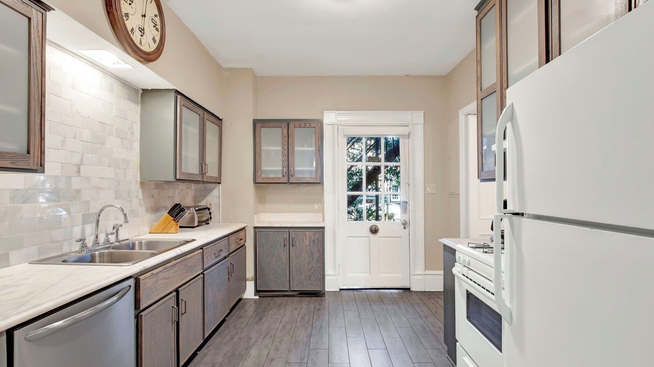 Photo of Kitchen in Historic District - North