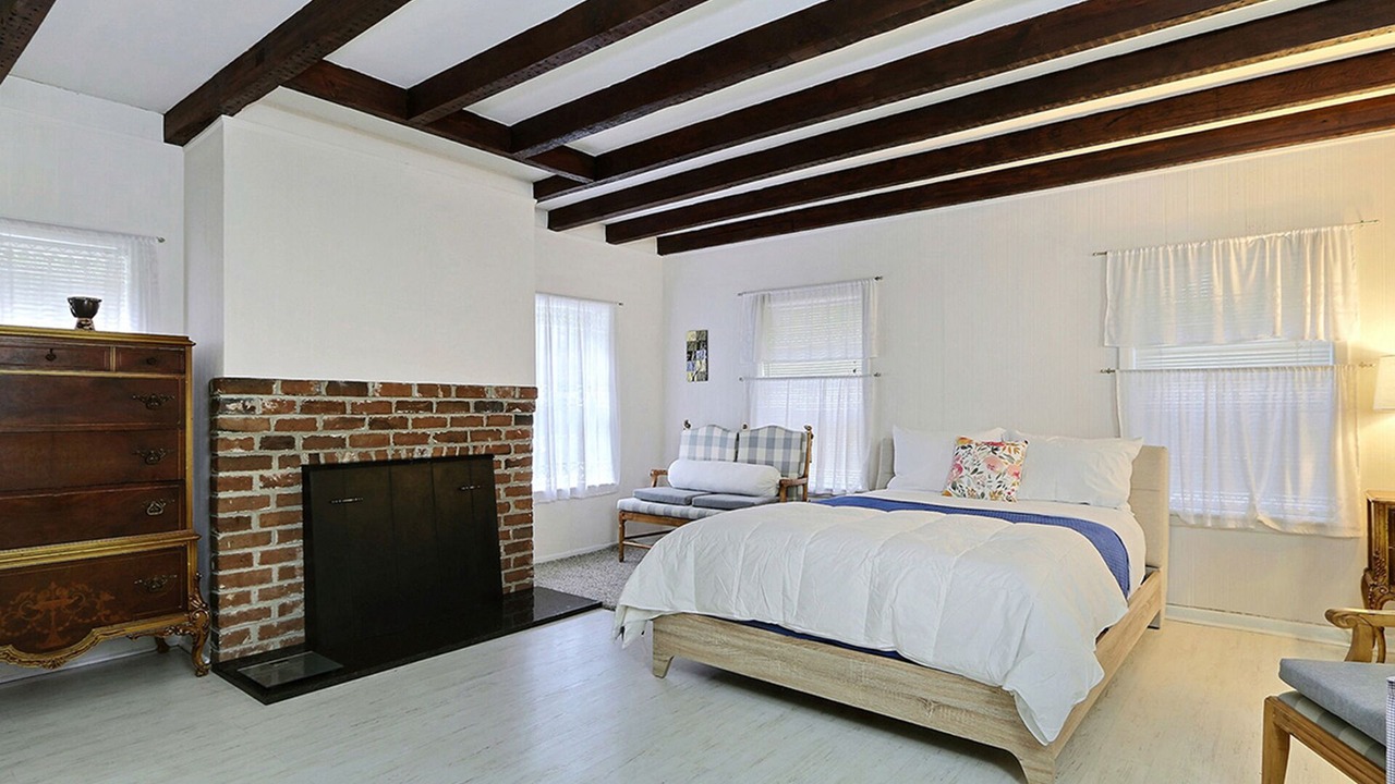 Photo of Bedroom in Historic Downtown Savannah