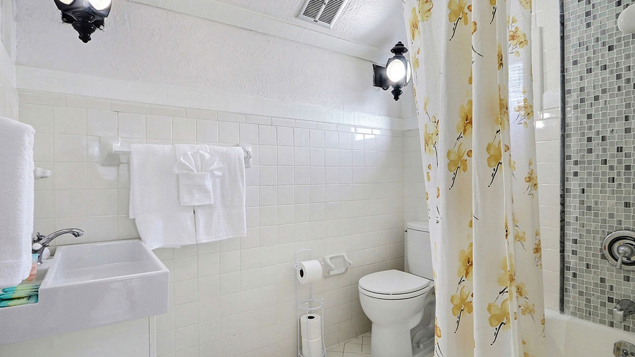 Photo of Bathroom in Historic Downtown Savannah