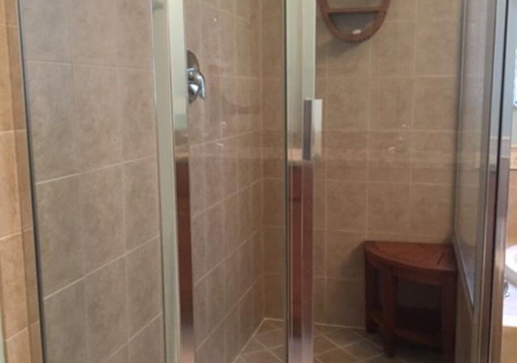 Photo of Bathroom in Ole