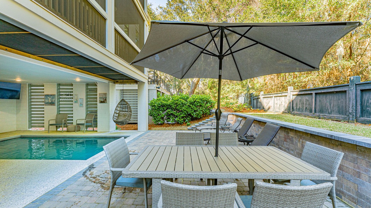 Photo of Outdoor in Folly Field