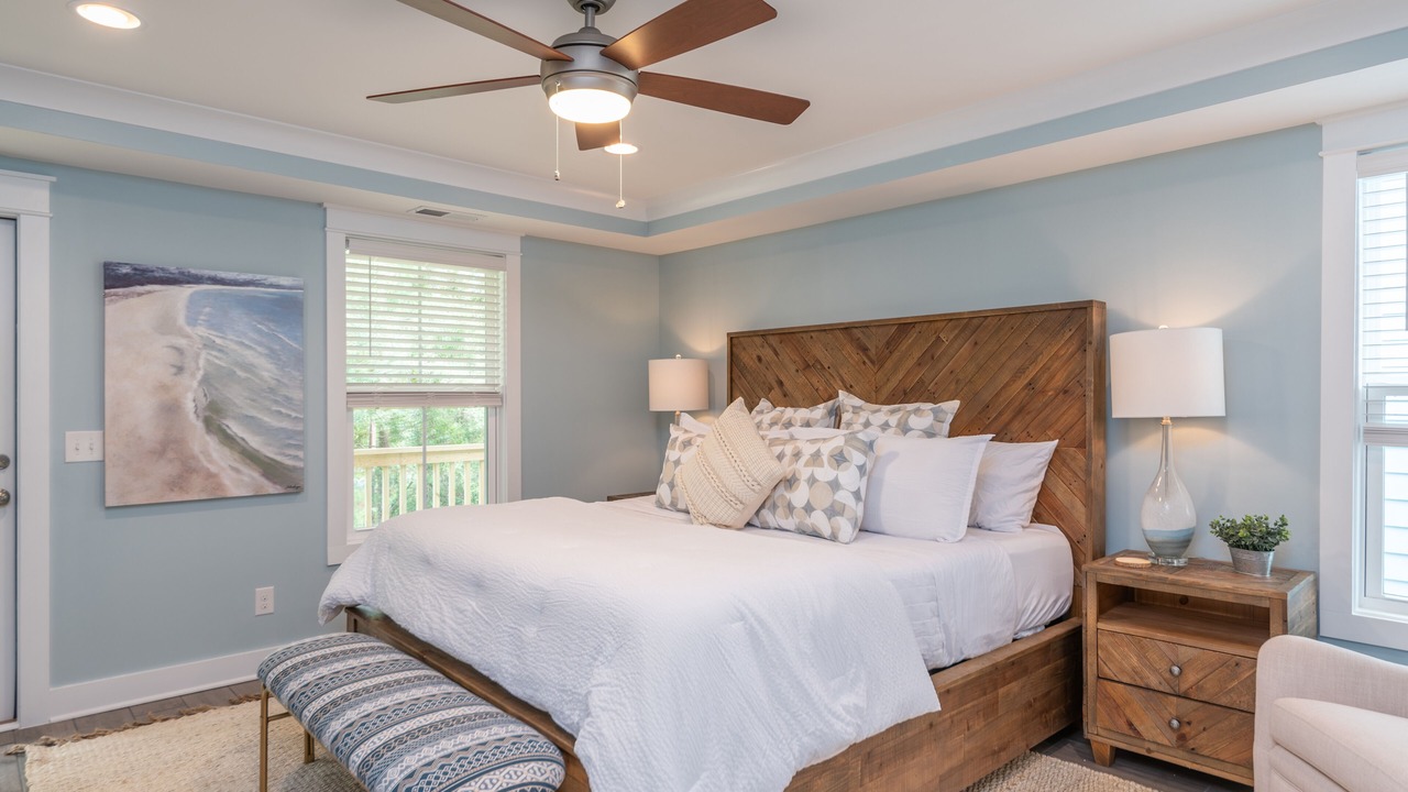 Photo of Bedroom in Folly Field