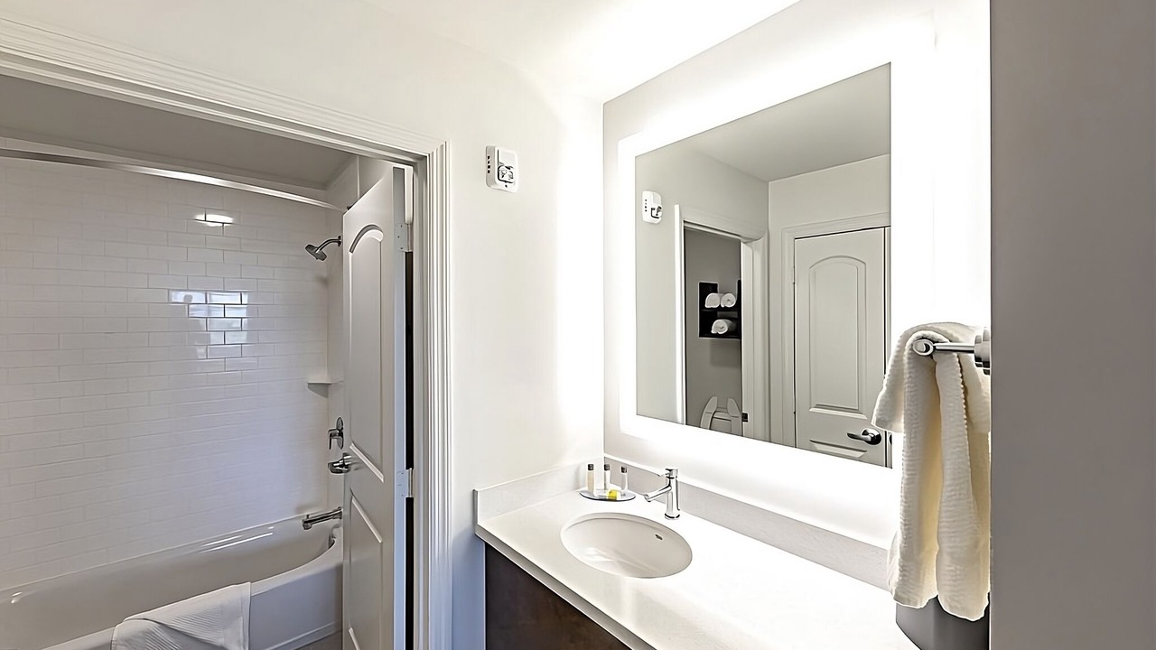 Photo of Bathroom in Naples