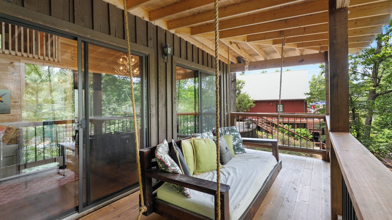 Photo of Patio Balcony in Seneca