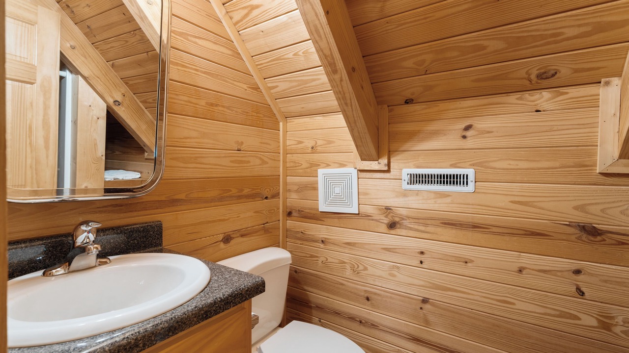 Photo of Bathroom in Seneca