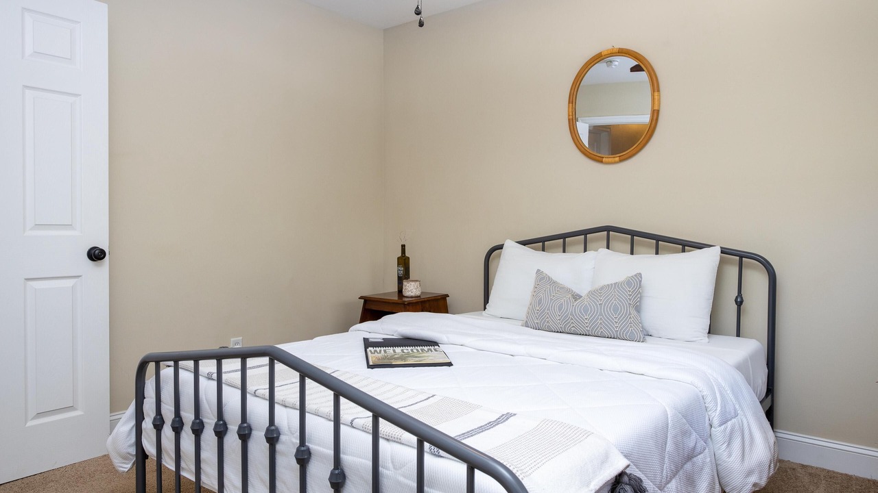 Photo of Bedroom in Charleston