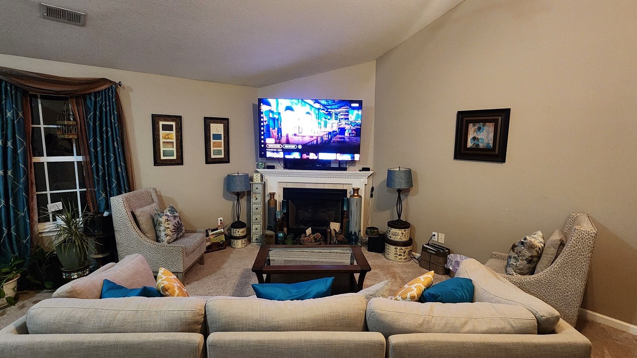 Photo of Livingroom in Greer