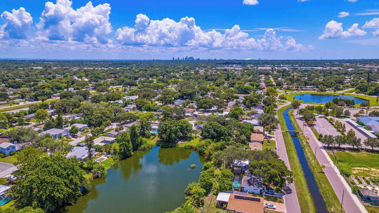 Photo of Outdoor in Meadowlawn