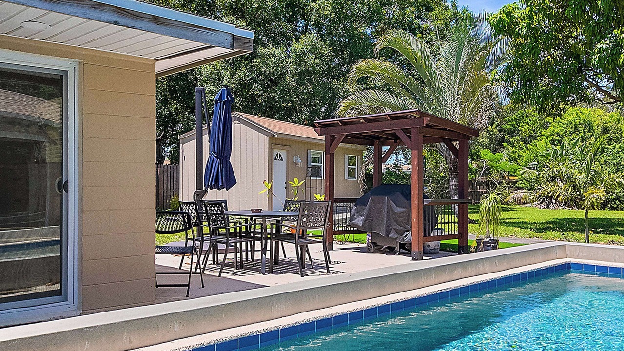 Photo of Outdoor in Meadowlawn