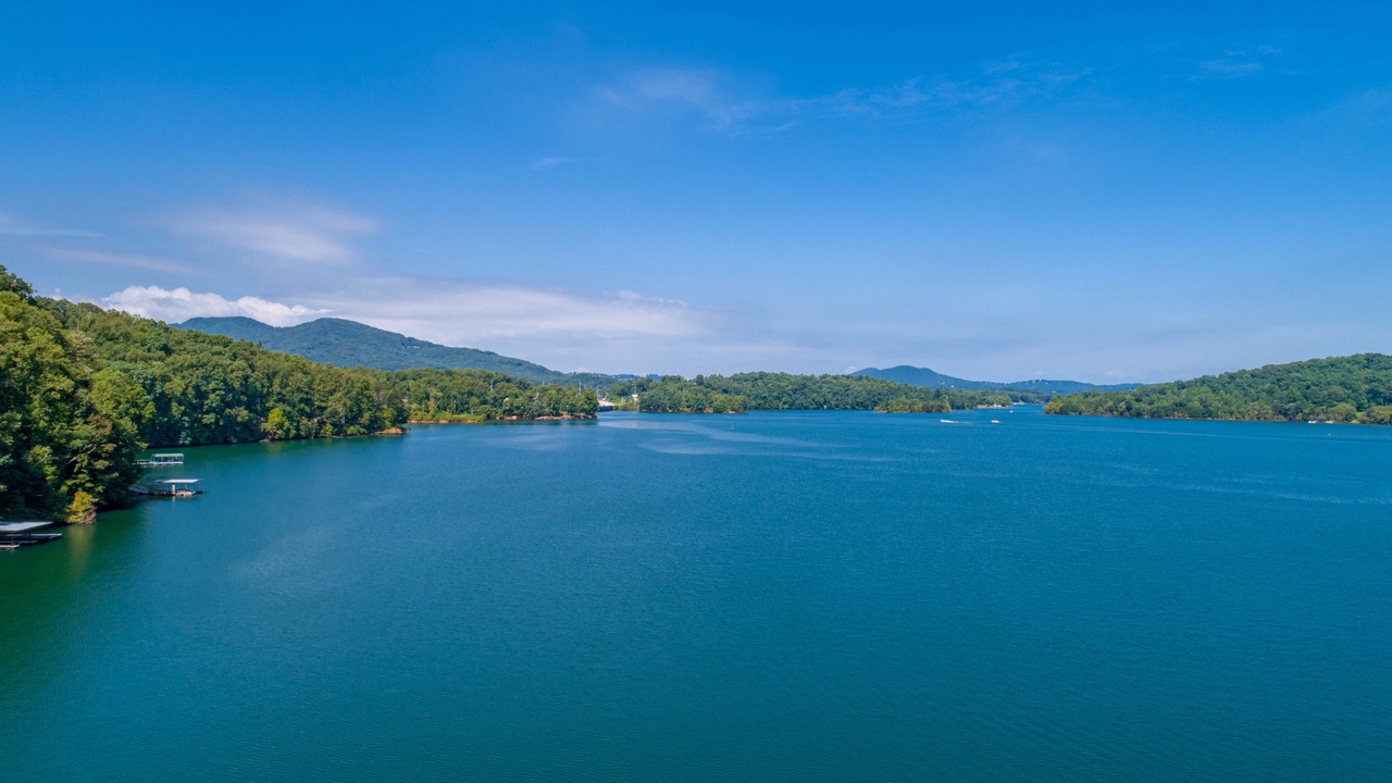 Photo of Others in Hiawassee