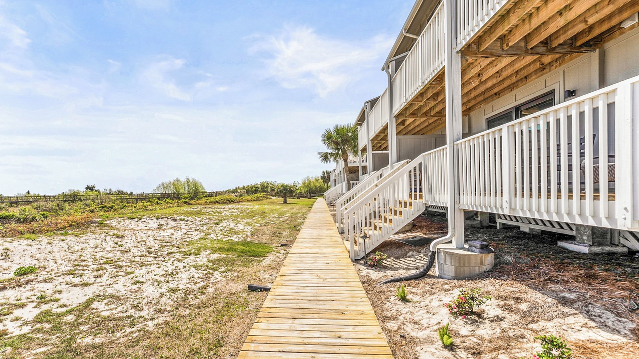 Photo of Patio Balcony in Oceanmarsh Subdivision