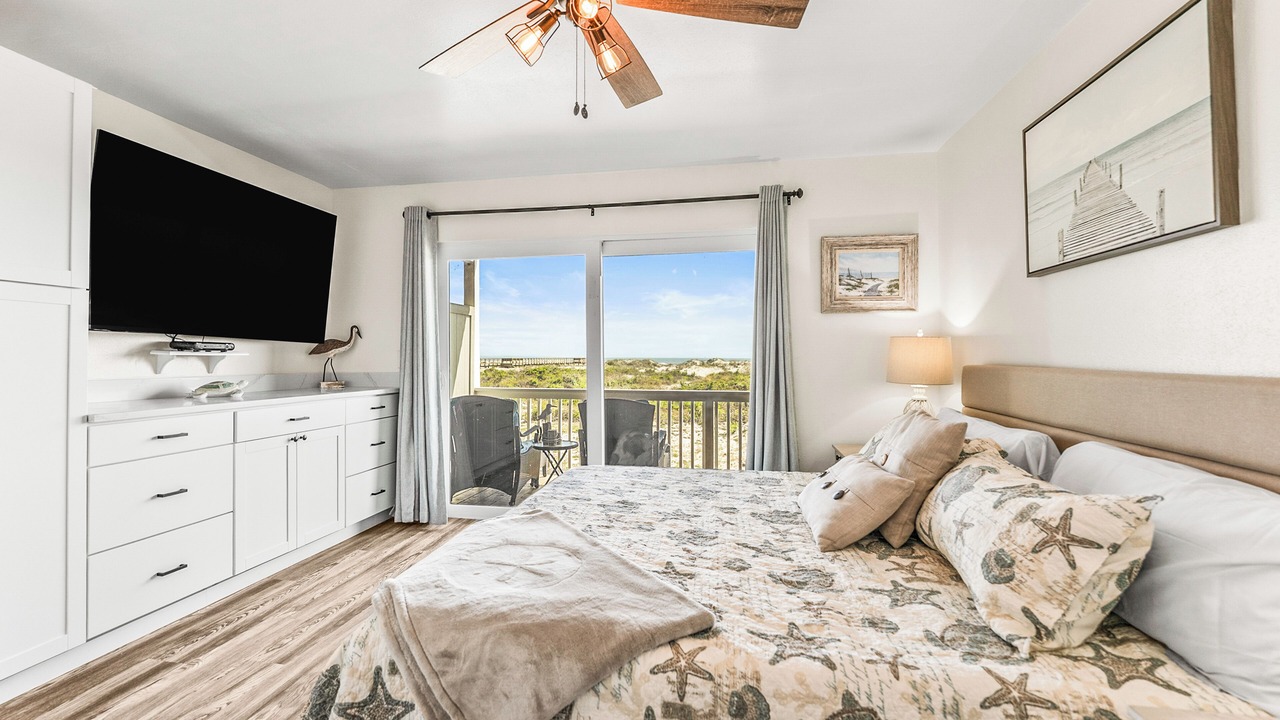 Photo of Bedroom in Oceanmarsh Subdivision