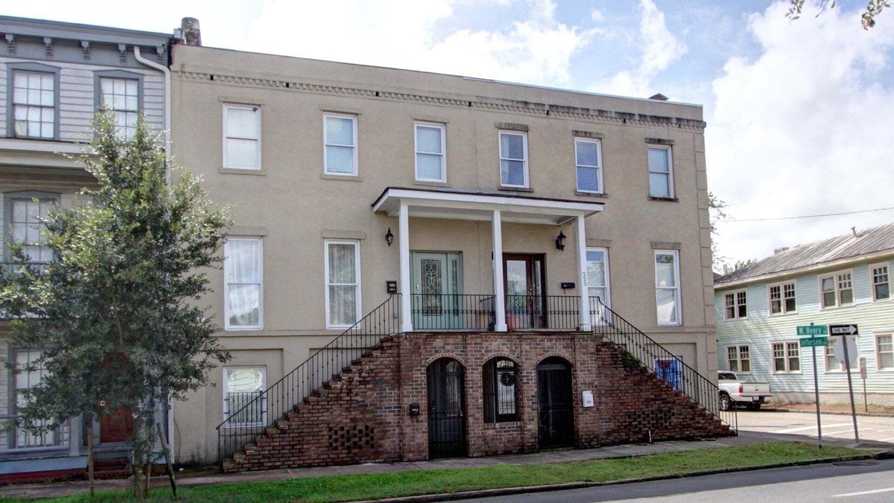 Photo of Outdoor in Savannah Victorian District