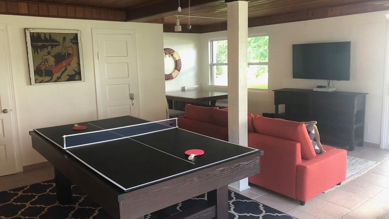 Photo of Bedroom in Crooked Lake