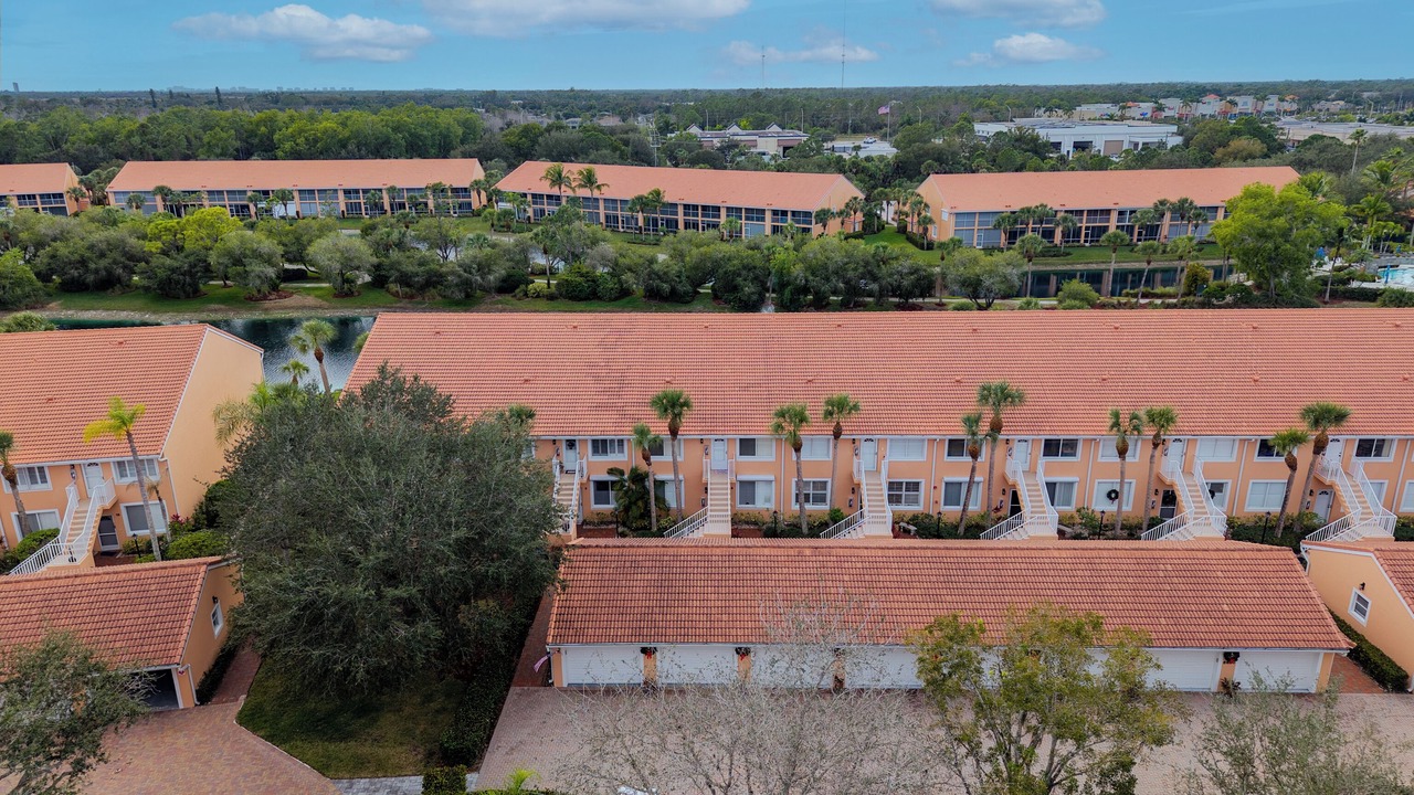 Photo of Outdoor in Naples